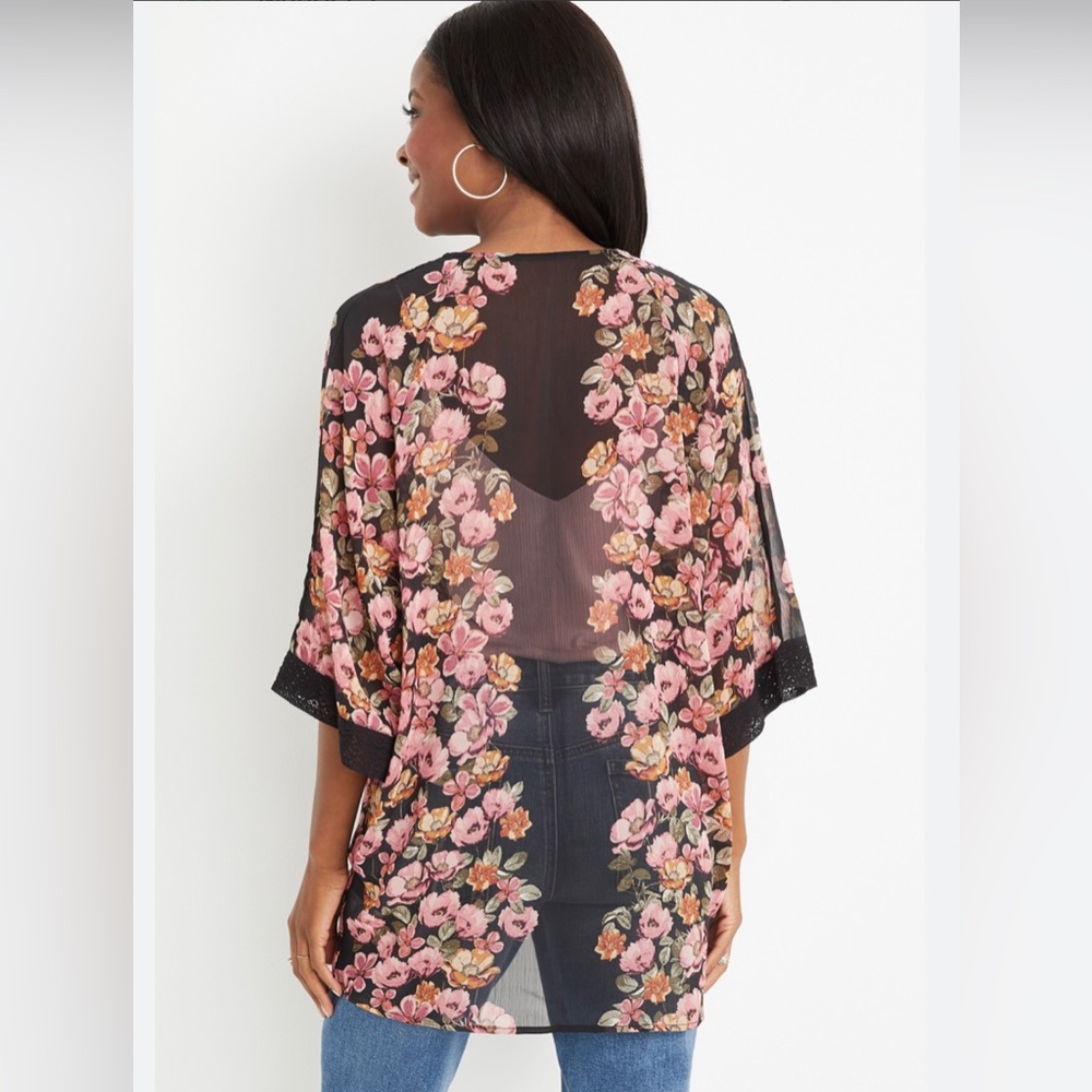 Maurices Kimono Floral w/  Crocheted lace Lace | BOHO | black size x small